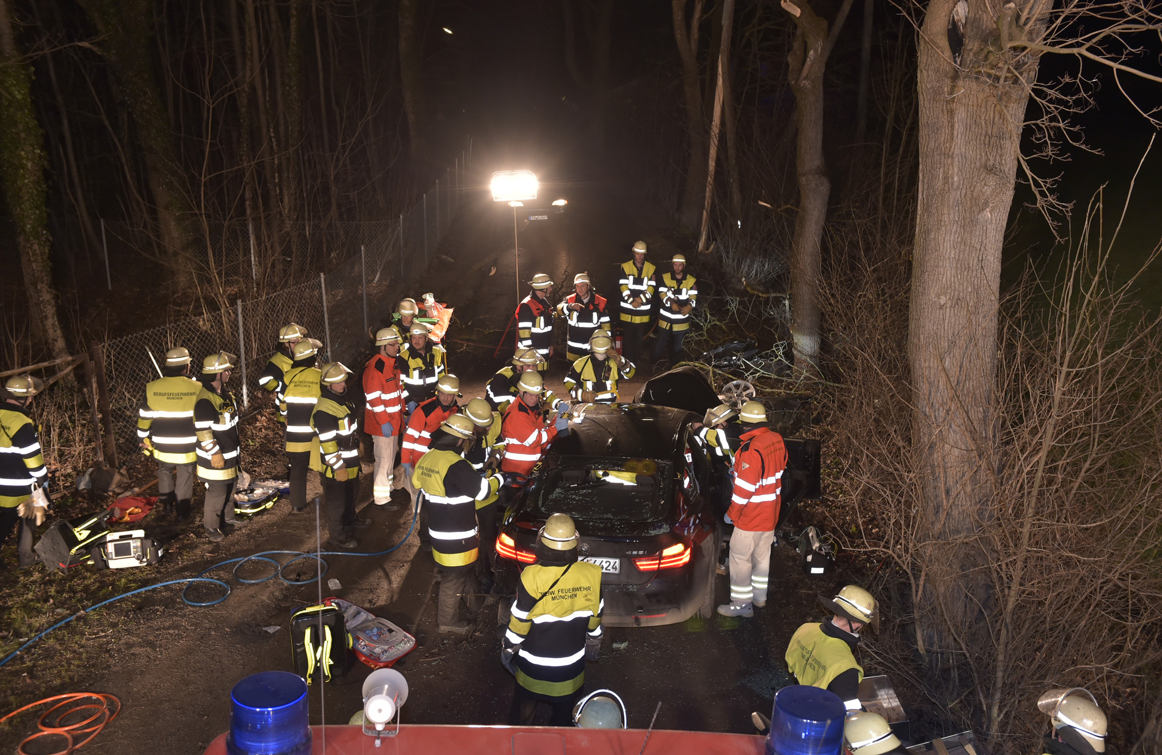 Autowrack Unfall, Foto: Berufsfeuerwehr München