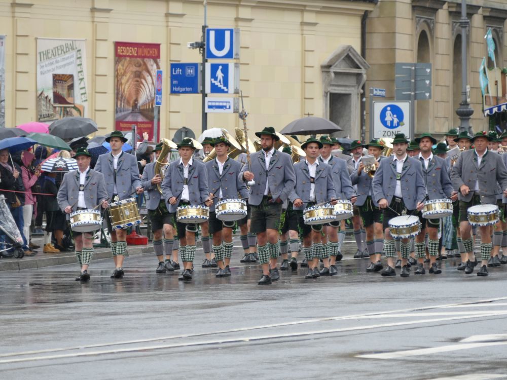 Oktoberfest 2016: Der Trachtenumzug