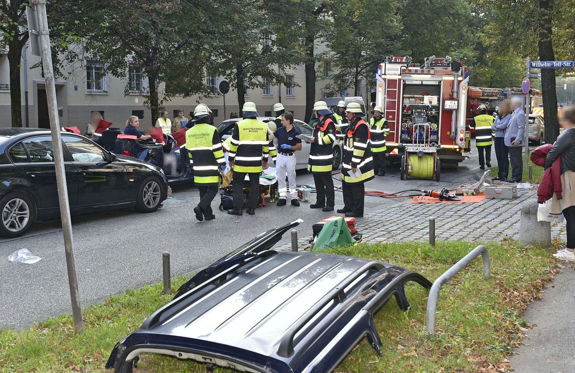 Der Verkehrsunfall in der Prinzregentenstraße., Foto: Berufsfeuerwehr München