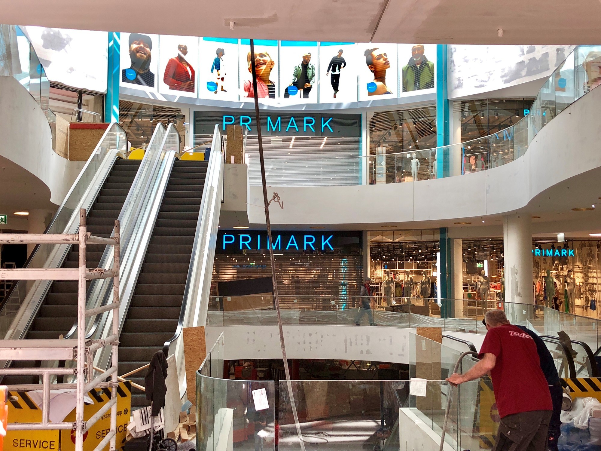 Bilder von der Baustelle: Arbeiten am Erweiterungsbau im PEP Neuperlach und am neuen Primark